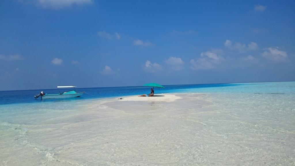Siesta Beach Hotel Maafushi Eksteriør billede